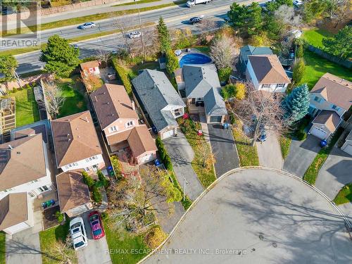 6313 Martel Court, Mississauga, ON - Outdoor With View