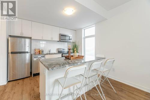 31 - 1720 Simcoe Street N, Oshawa, ON - Indoor Photo Showing Kitchen With Upgraded Kitchen