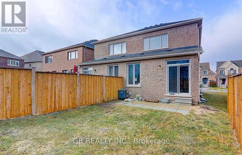 9 Silver Charm Drive, East Gwillimbury, ON - Outdoor With Exterior