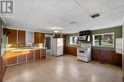 4364 County 30 Road, Trent Hills (Campbellford), ON - Indoor Photo Showing Kitchen