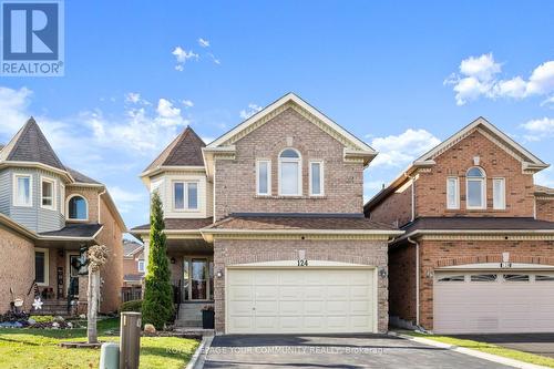 124 Rushbrook Drive, Newmarket, ON - Outdoor With Facade