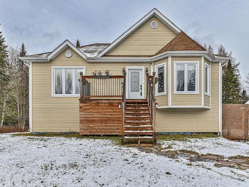 Frontage - 200 Rue Dessureault, Mont-Tremblant, QC - Outdoor