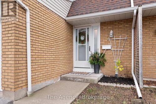 42 - 286 Cushman Road, St. Catharines (444 - Carlton/Bunting), ON - Outdoor With Exterior