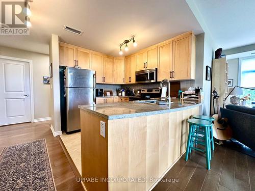 5 - 30 Prestige Circle, Ottawa, ON - Indoor Photo Showing Kitchen