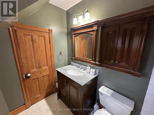 467 Huntmar Road, Ottawa, ON - Indoor Photo Showing Bathroom