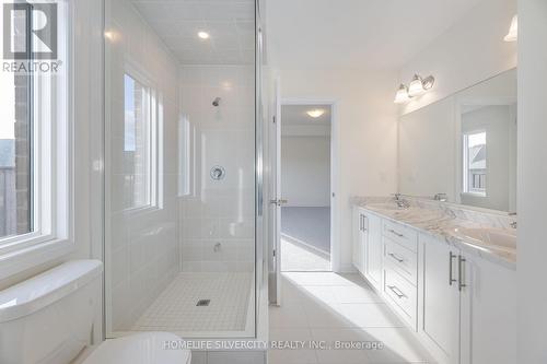 19 Gibson Drive, Erin, ON - Indoor Photo Showing Bathroom