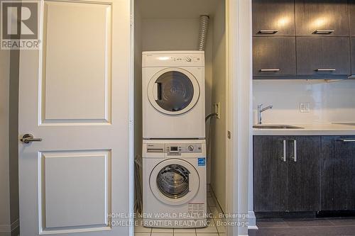 3111 - 65 St Mary Street, Toronto, ON - Indoor Photo Showing Laundry Room