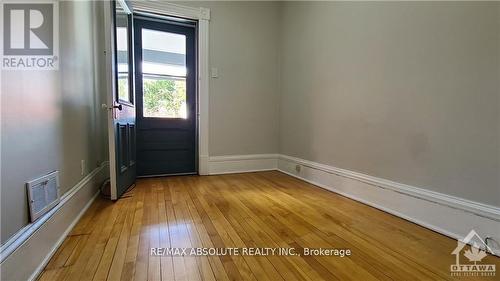 90 Glebe Avenue E, Ottawa, ON - Indoor Photo Showing Other Room