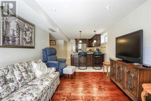 17 Agincourt Road, Vaughan, ON - Indoor Photo Showing Living Room