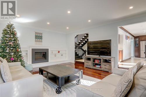 5803 3Rd Line, New Tecumseth, ON - Indoor Photo Showing Living Room With Fireplace