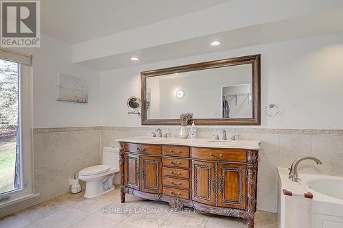 5803 3Rd Line, New Tecumseth, ON - Indoor Photo Showing Bathroom