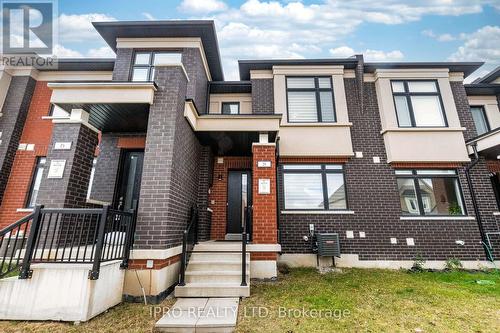 8 Military Crescent, Brampton, ON - Outdoor With Facade