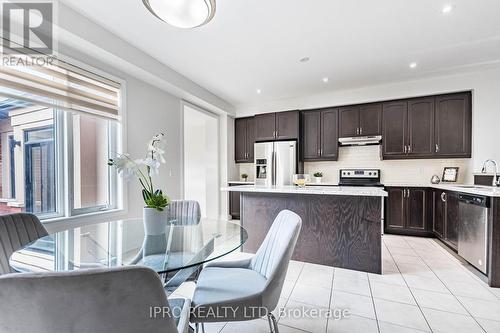 8 Military Crescent, Brampton, ON - Indoor