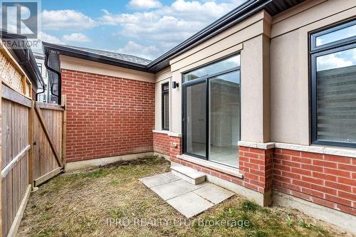 8 Military Crescent, Brampton, ON - Outdoor With Exterior