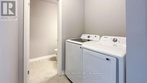 9 Bur Oak Drive, Thorold, ON - Indoor Photo Showing Laundry Room