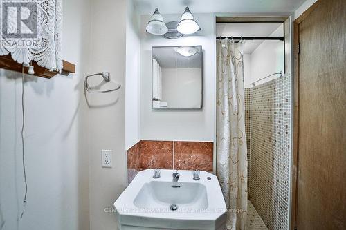 23 Hope Street N, Brighton, ON - Indoor Photo Showing Bathroom