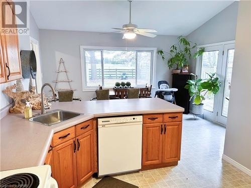 157 Huron Street E, Exeter, ON - Indoor Photo Showing Kitchen