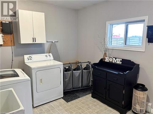 157 Huron Street E, Exeter, ON - Indoor Photo Showing Laundry Room