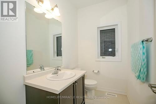 15 Hitchman Street, Brant, ON - Indoor Photo Showing Bathroom