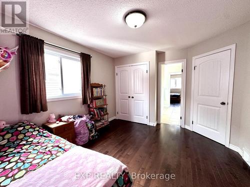 509 Alberta Avenue, Woodstock (Woodstock - South), ON - Indoor Photo Showing Bedroom