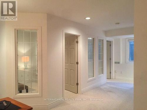 276 Sheridan Court, Newmarket, ON - Indoor Photo Showing Bathroom