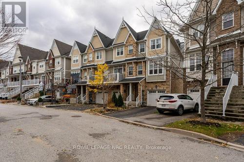 39 Durksen Drive, St. Catharines, ON - Outdoor With Facade