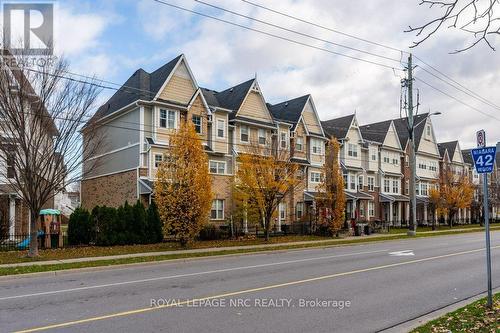 39 Durksen Drive, St. Catharines, ON - Outdoor With Facade