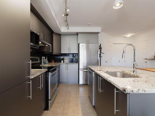 Cuisine - 004-80 Rue Des Lilas, L'Île-Perrot, QC - Indoor Photo Showing Kitchen With Upgraded Kitchen