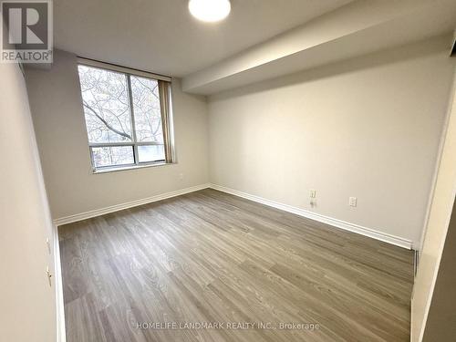 511 - 18 Sommerset Way, Toronto, ON - Indoor Photo Showing Other Room