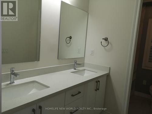 Main - 96 Roth Street, Aurora, ON - Indoor Photo Showing Bathroom