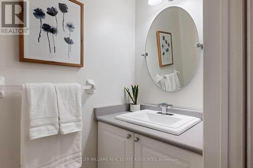 51 James Young Drive, Halton Hills, ON - Indoor Photo Showing Bathroom