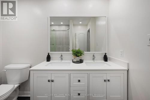 51 James Young Drive, Halton Hills, ON - Indoor Photo Showing Bathroom