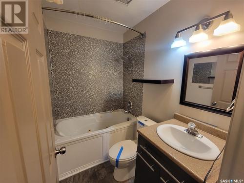 1481 109Th Street, North Battleford, SK - Indoor Photo Showing Bathroom