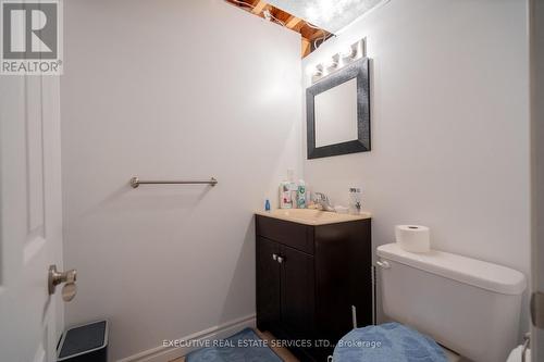 13 Percy Gate, Brampton, ON - Indoor Photo Showing Bathroom