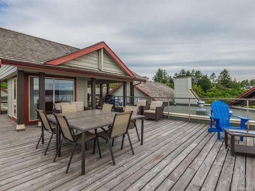 3401-27 Island Hwy South, Campbell River, BC - Outdoor With Deck Patio Veranda With Exterior