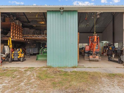 Garage - 737 Rg Chartier, Mont-Saint-Grégoire, QC - Outdoor