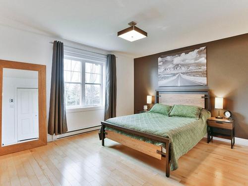 Master bedroom - 301-1875 Ch. St-Charles, Terrebonne (Lachenaie), QC - Indoor Photo Showing Bedroom