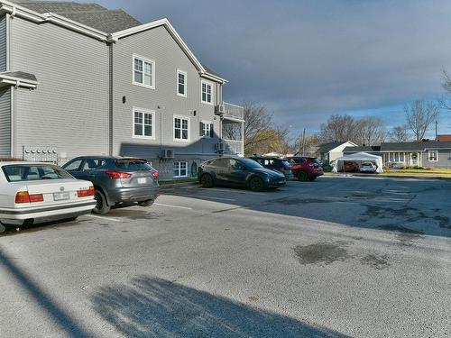 Parking - 301-1875 Ch. St-Charles, Terrebonne (Lachenaie), QC - Outdoor