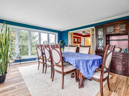 Veranda - 81 Rue Robert, Mont-Saint-Grégoire, QC - Indoor Photo Showing Dining Room