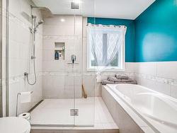 Ensuite bathroom - 