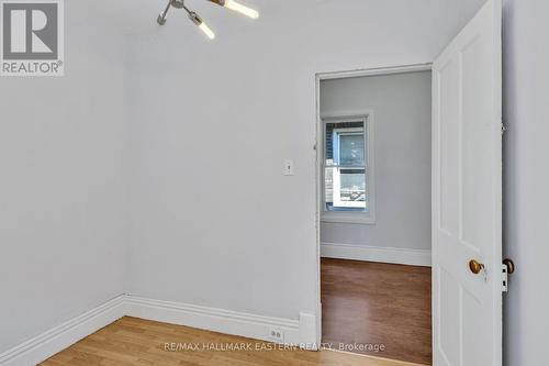 32 Lafayette Avenue, Peterborough (Otonabee), ON - Indoor Photo Showing Other Room