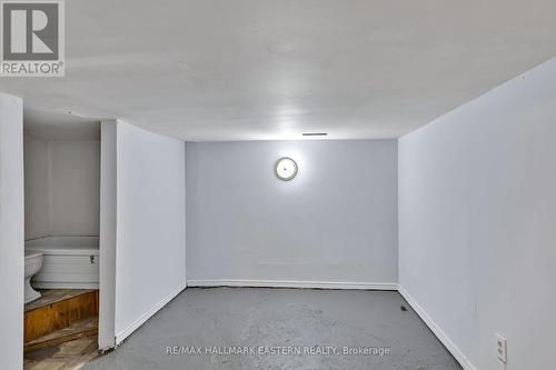 32 Lafayette Avenue, Peterborough (Otonabee), ON - Indoor Photo Showing Other Room