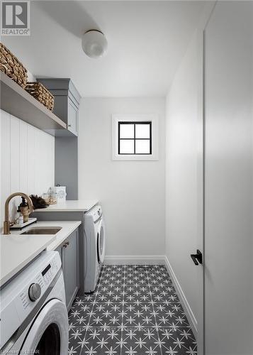 Lot 31 Foxborough Place, Thames Centre (Thorndale), ON - Indoor Photo Showing Laundry Room