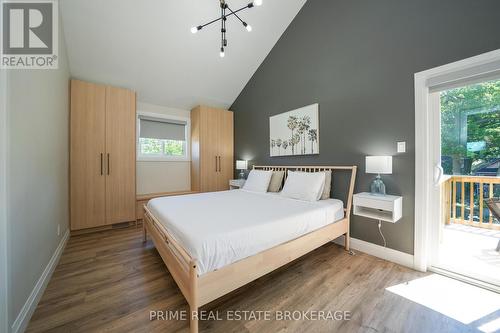 11 Eilber Street, Lambton Shores (Grand Bend), ON - Indoor Photo Showing Bedroom