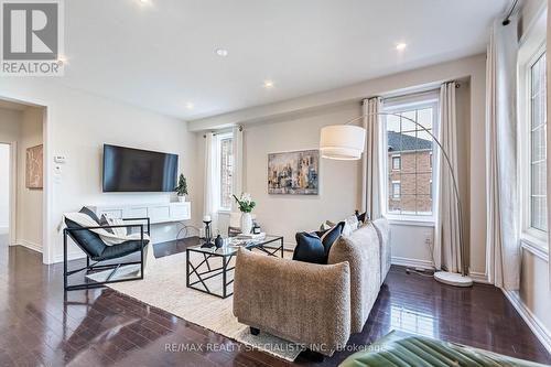 1 Auckland Drive, Whitby, ON - Indoor Photo Showing Living Room