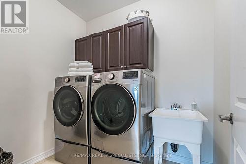 1 Auckland Drive, Whitby, ON - Indoor Photo Showing Laundry Room