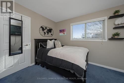 85 Eaton Street, Halton Hills, ON - Indoor Photo Showing Bedroom