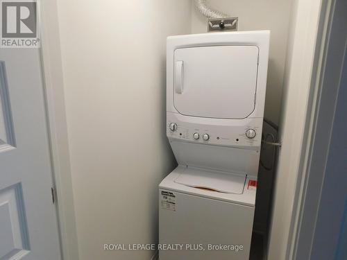 203 - 490 Gordon Krantz Avenue, Milton, ON - Indoor Photo Showing Laundry Room