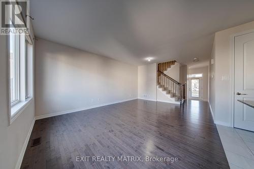 647 Chillerton Drive, Ottawa, ON - Indoor Photo Showing Other Room