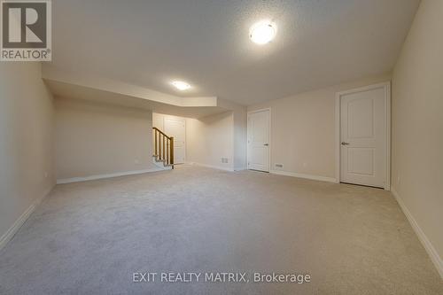 647 Chillerton Drive, Ottawa, ON - Indoor Photo Showing Other Room